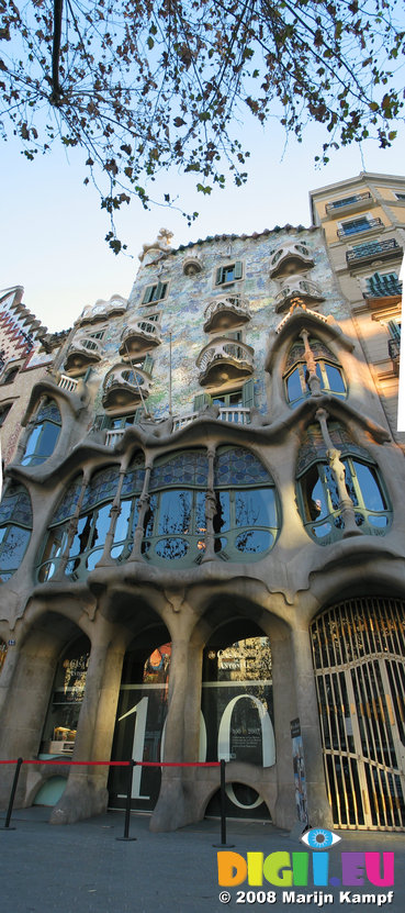 21205-21209 Casa Batllo